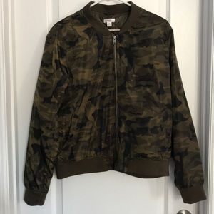camo wind breaker